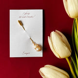 martisor, brosa, ac, auriu, realizat manual, handmade, pin, perla de cultura, artizanat, accesoriu, timeless