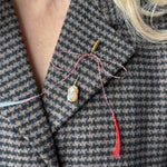 martisor, brosa, ac, auriu, realizat manual, handmade, pin, perla de cultura, artizanat, accesoriu, timeless