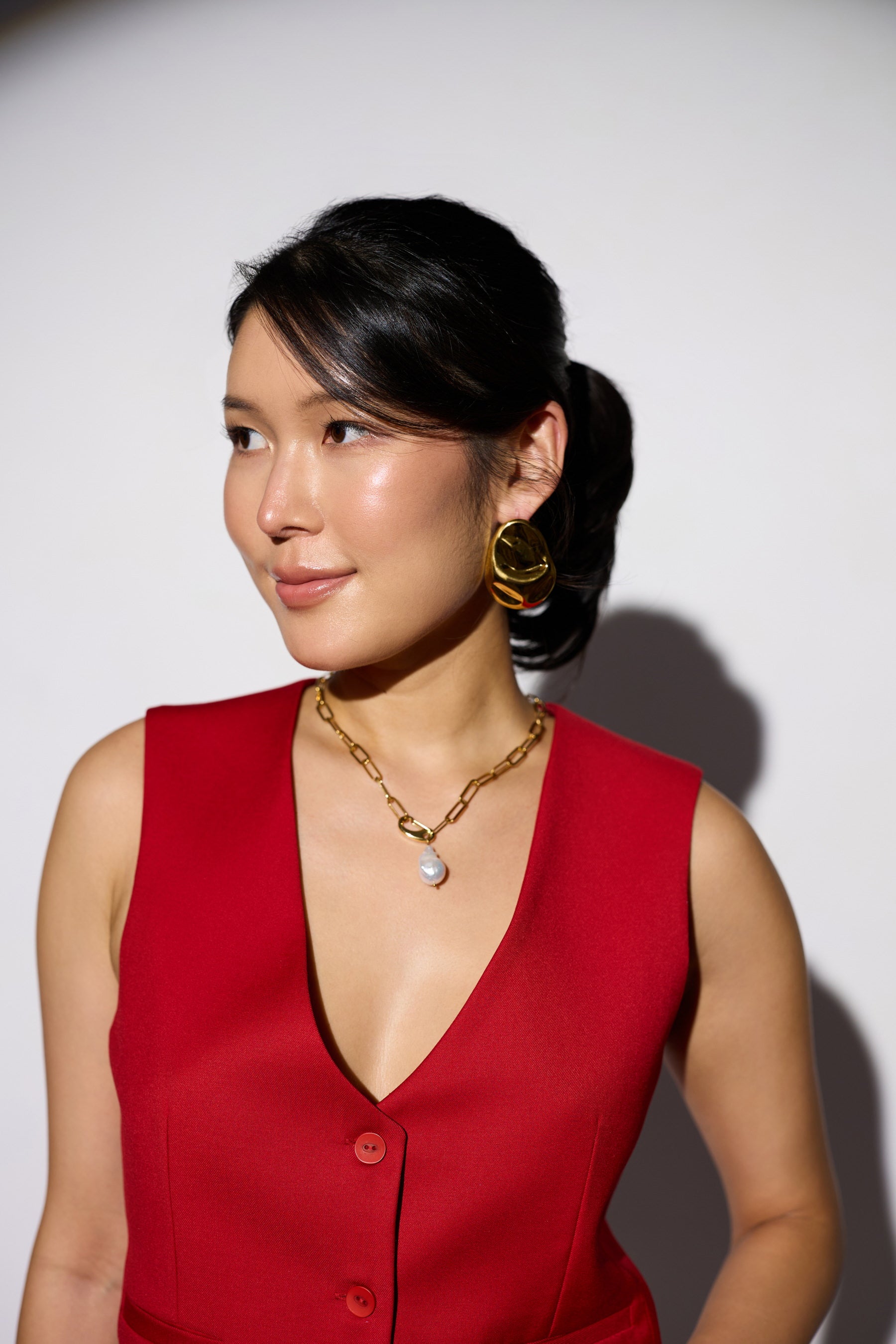 cercei inox, cercei hipoalergenici, cercei statement, cercei aurii, bijuterii, accesorii