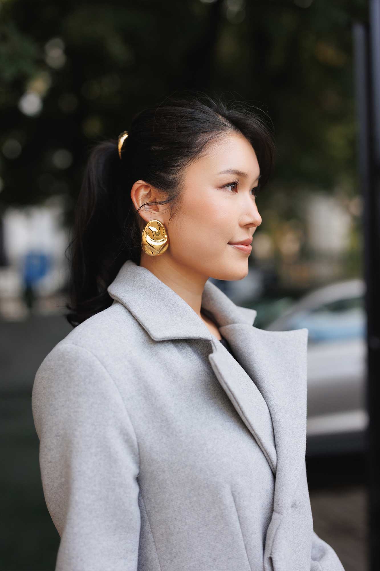 cercei inox, cercei hipoalergenici, cercei statement, cercei aurii, bijuterii, accesorii