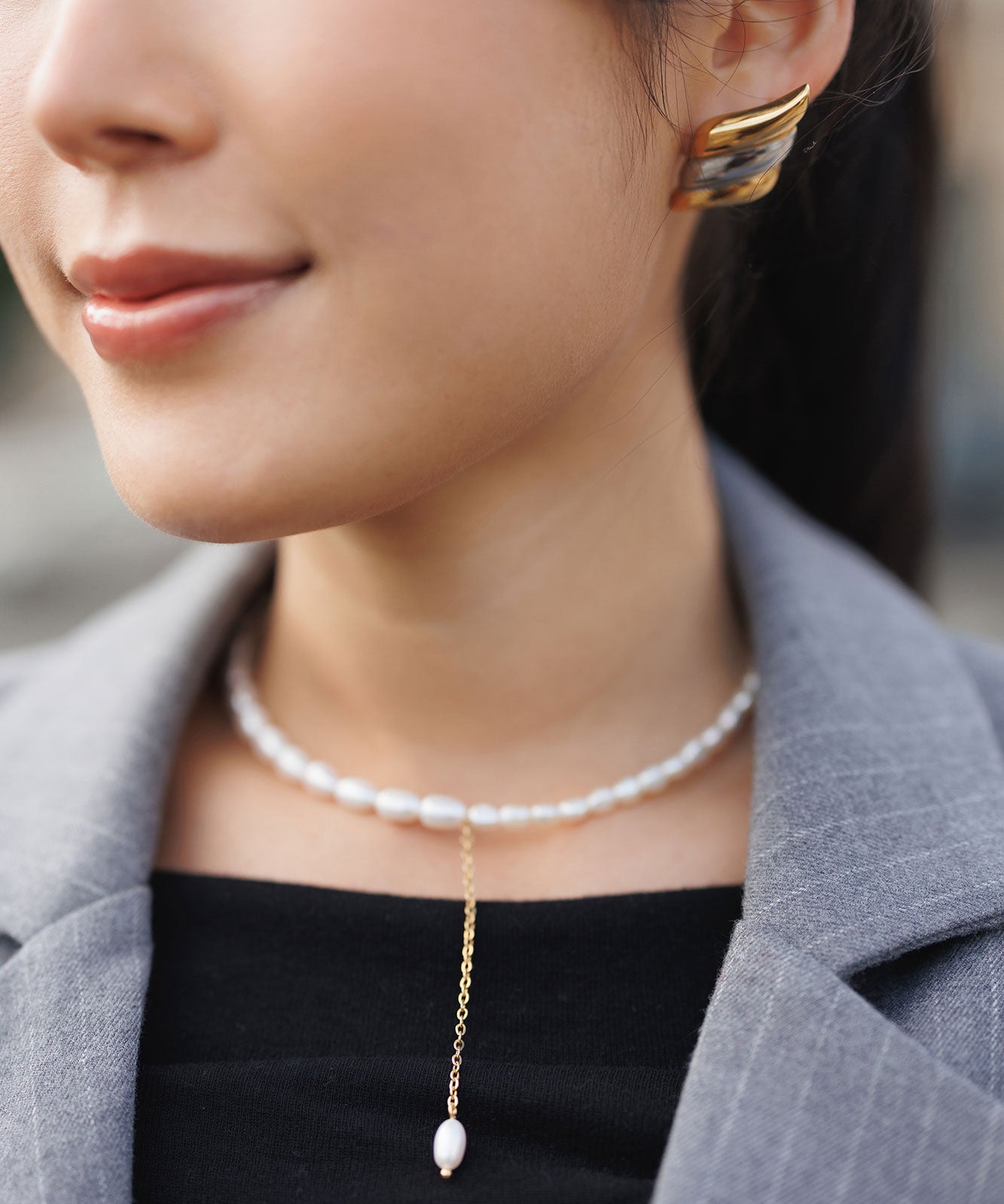 Colier, inox, aur, hipoalergenic, cadou, handmade, realizat manual, bijuterii, perle de cultura, pandantiv, perla baroc, auriu, pietre semipretioase, hematite, , accesorii, handcrafted, statement, lant, lantisor, cadou, asimetrie