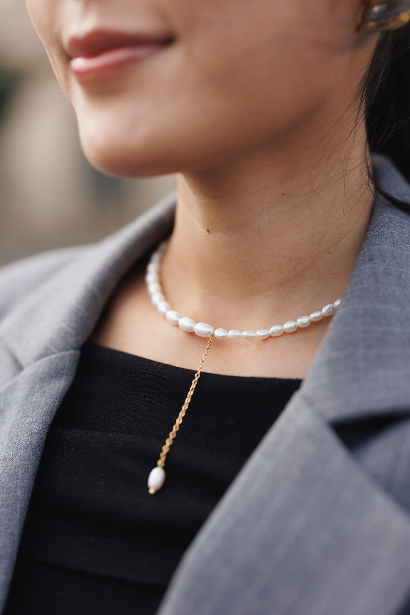 Colier, inox, aur, hipoalergenic, cadou, handmade, realizat manual, bijuterii, perle de cultura, pandantiv, perla baroc, auriu, pietre semipretioase, hematite, , accesorii, handcrafted, statement, lant, lantisor, cadou, asimetrie