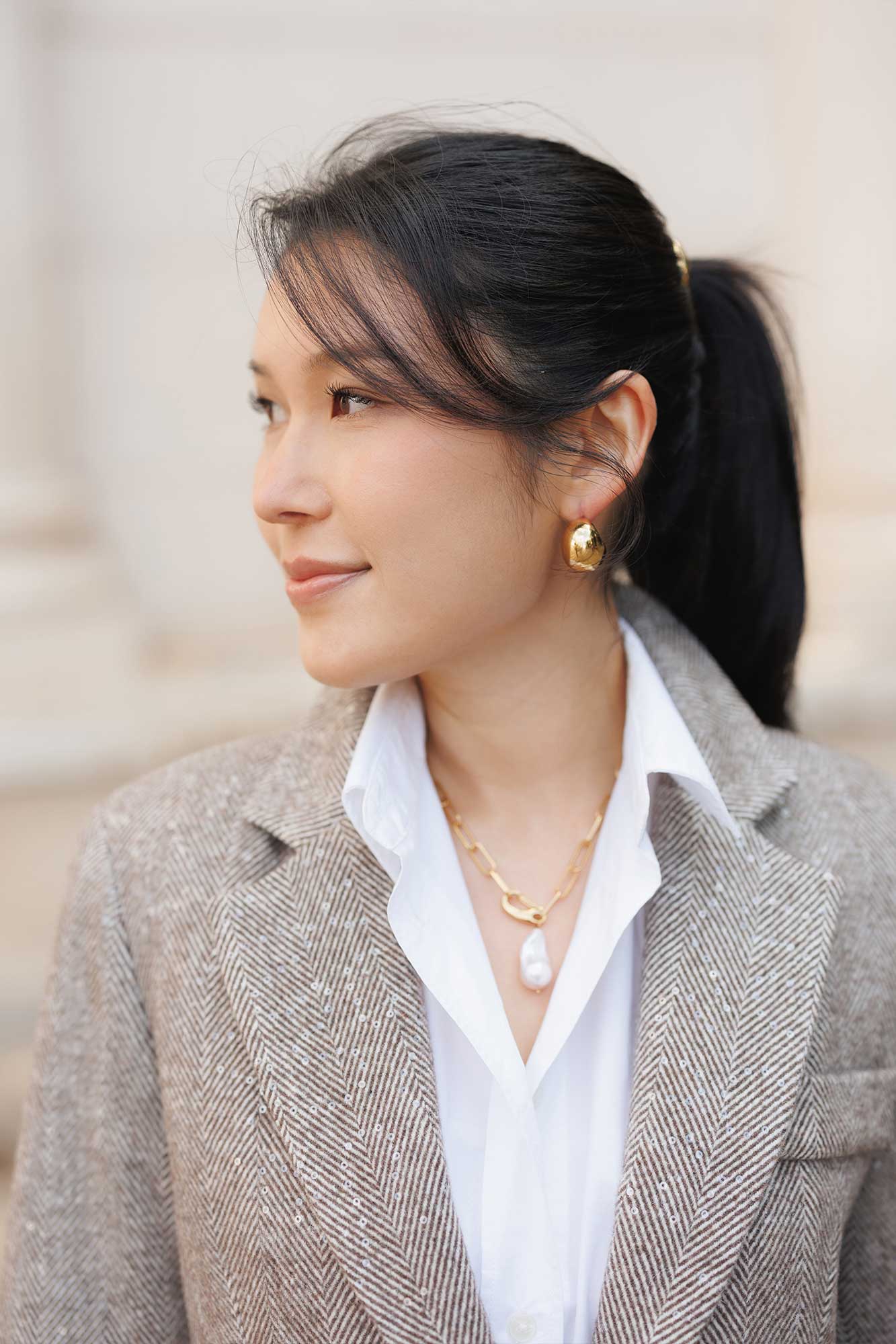 Colier, inox, aur, hipoalergenic, cadou, handmade, realizat manual, bijuterii, perle de cultura, pandantiv, perla baroc, auriu, pietre semipretioase, hematite, , accesorii, handcrafted, statement, lant, lantisor, cadou