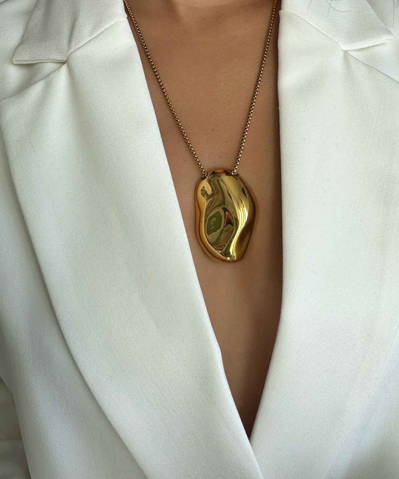 Colier, inox, aur, hipoalergenic, cadou, handmade, realizat manual, bijuterii, perle de cultura, pandantiv, perla baroc, auriu, pietre semipretioase, hematite, , accesorii, handcrafted, statement, lant, lantisor, cadou